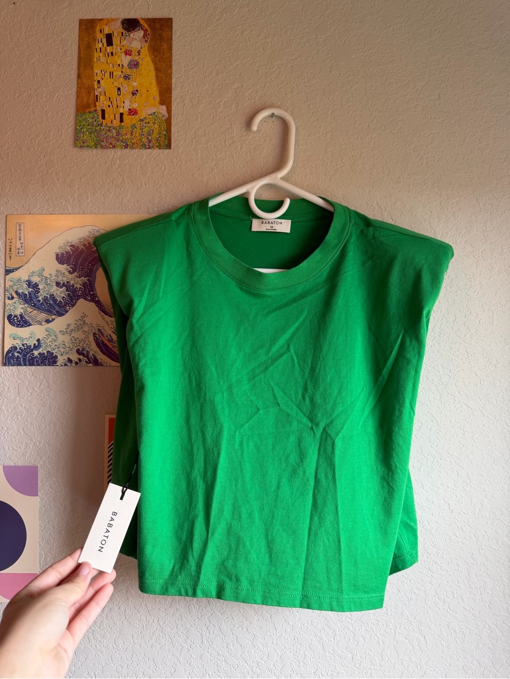 Aritzia Babaton Green Padded-Shoulder Tee NWT